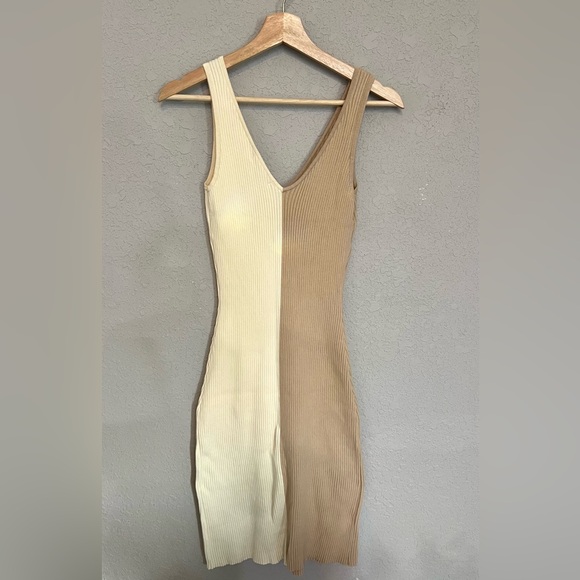 Design History Ribbed Dress Size S - Picture 3 of 3